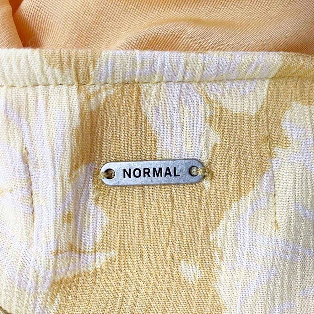 NWT The Normal Brand Ezra Crepe Deep V Button Thru Dress Yellow Size Small NEW - Picture 6 of 16